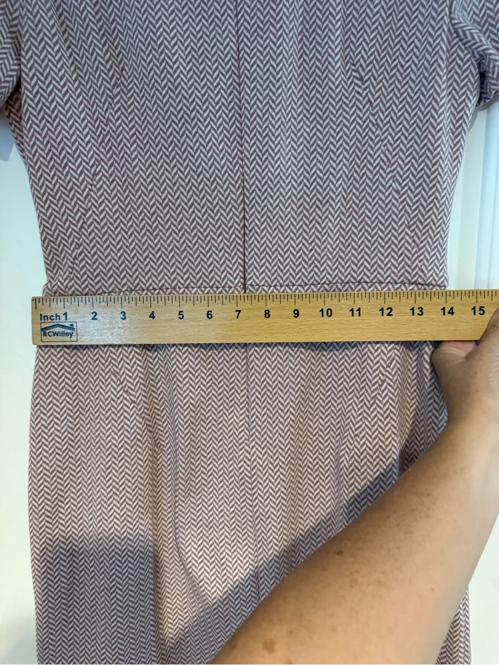 Maggy London Dusty Pink Chevron Tie-Neck Midi Dress - Picture 7 of 7